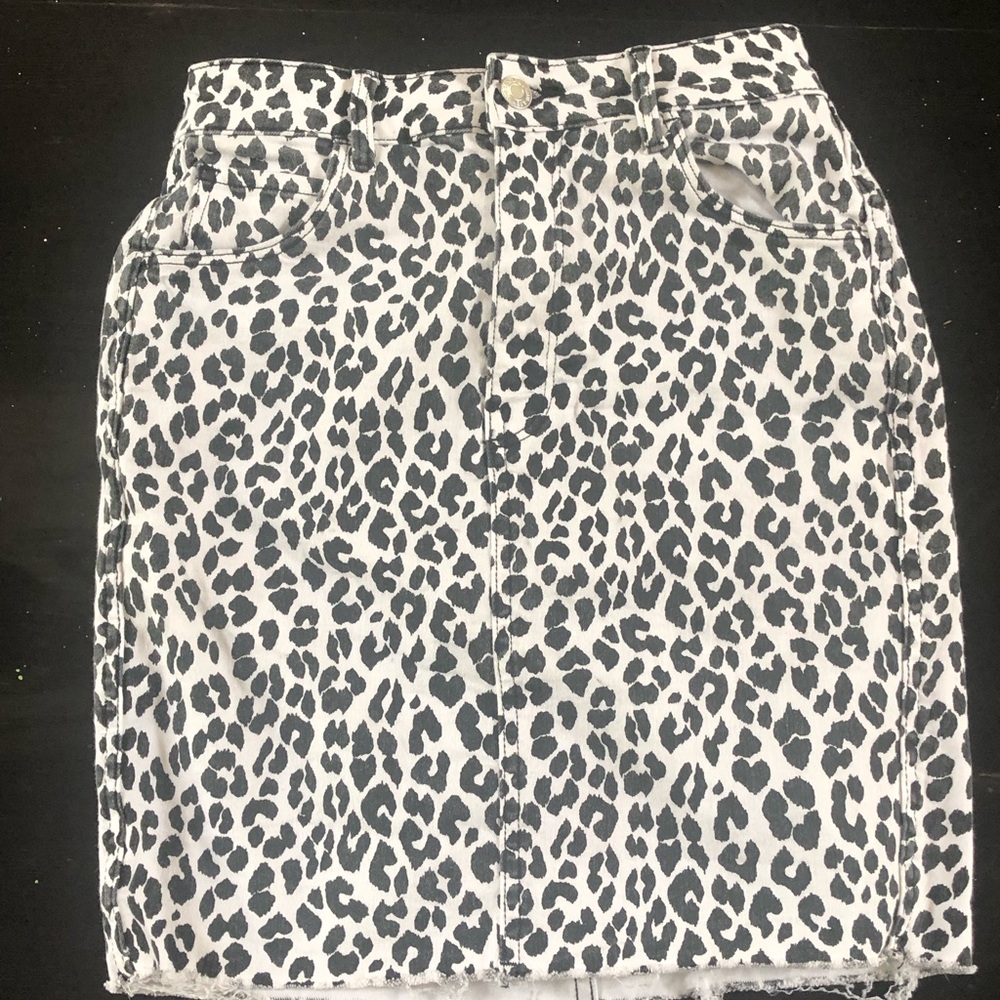Stylish Leopard Print Pencil Skirt